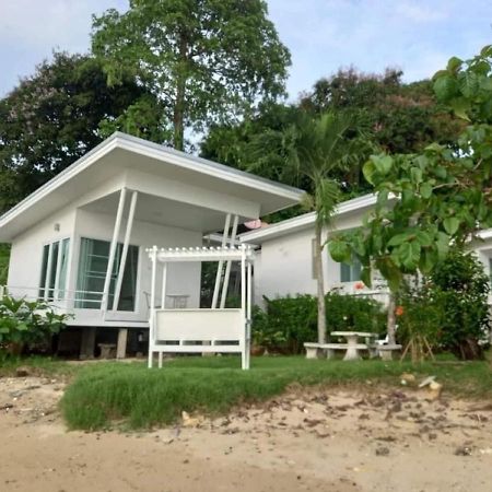 White House Bailan Resort Koh Chang Exterior photo
